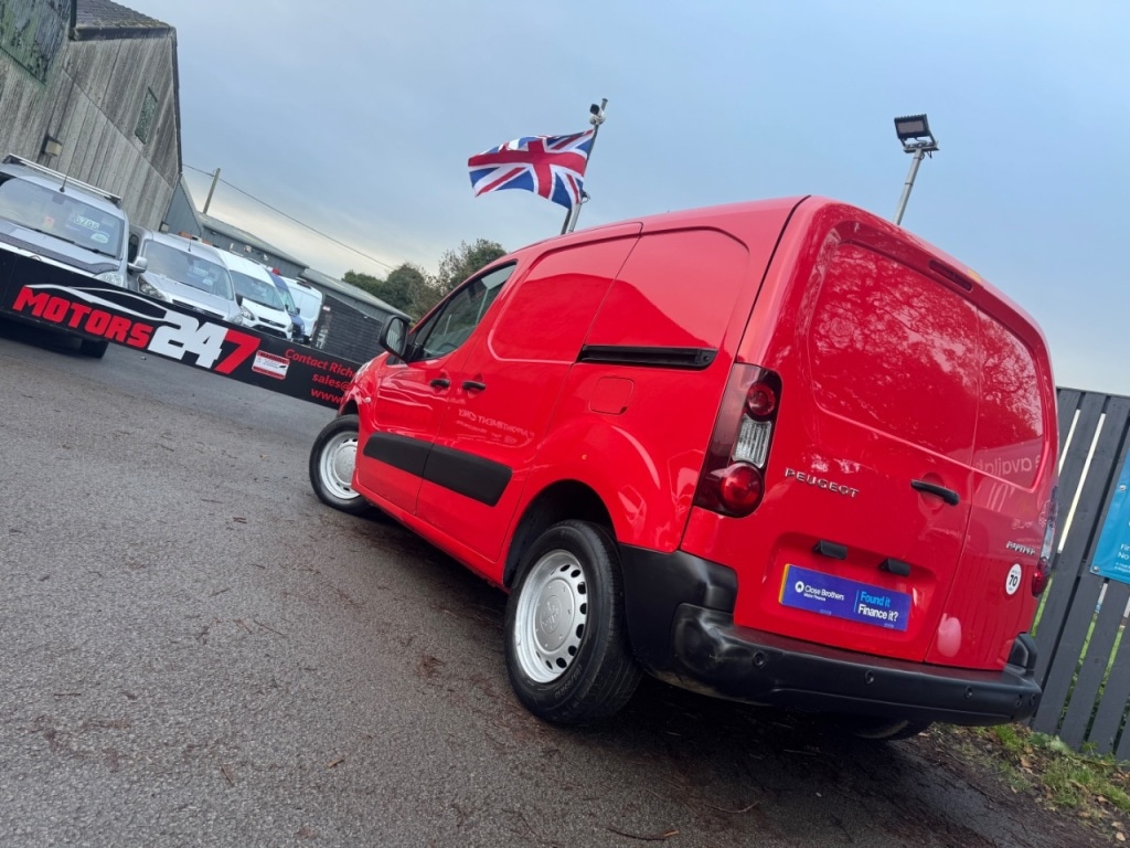 Used Peugeot Partner 2012 for sale - 76669222: Photo 2