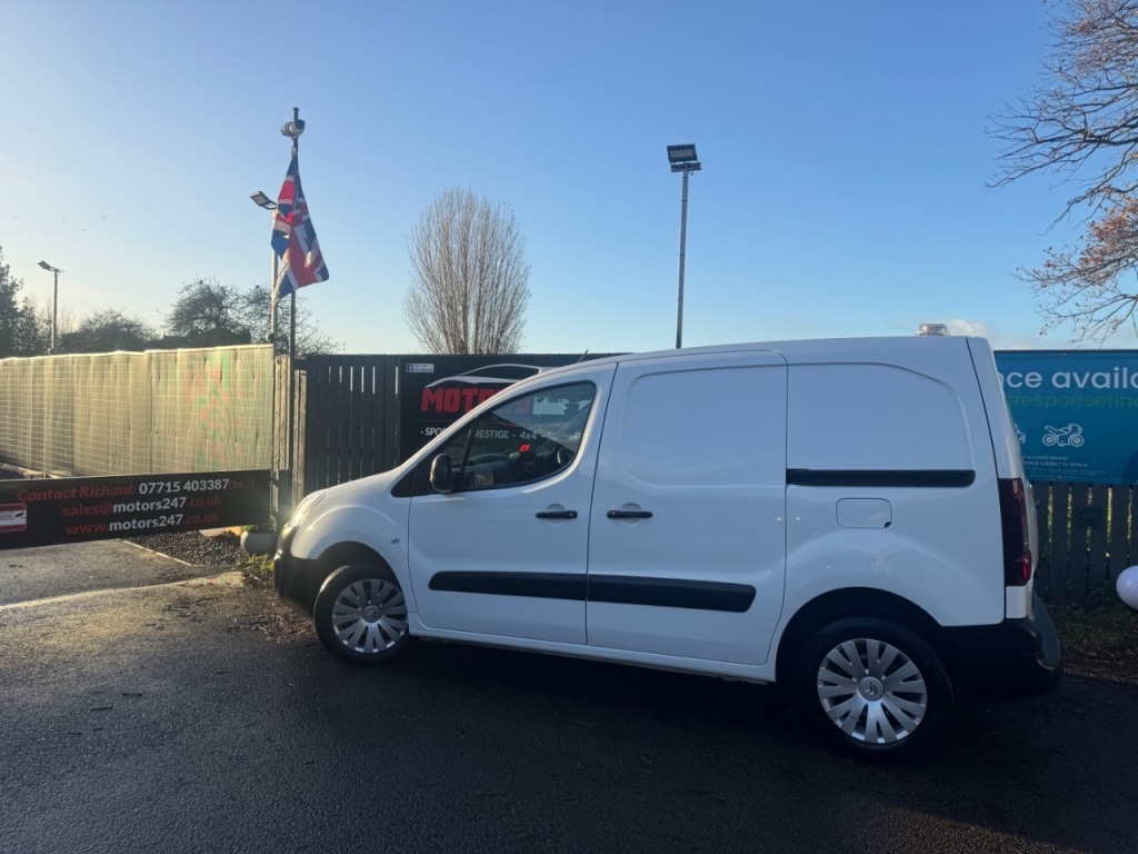 Used Citroen Berlingo 2017 for sale - 76904811: Photo 35