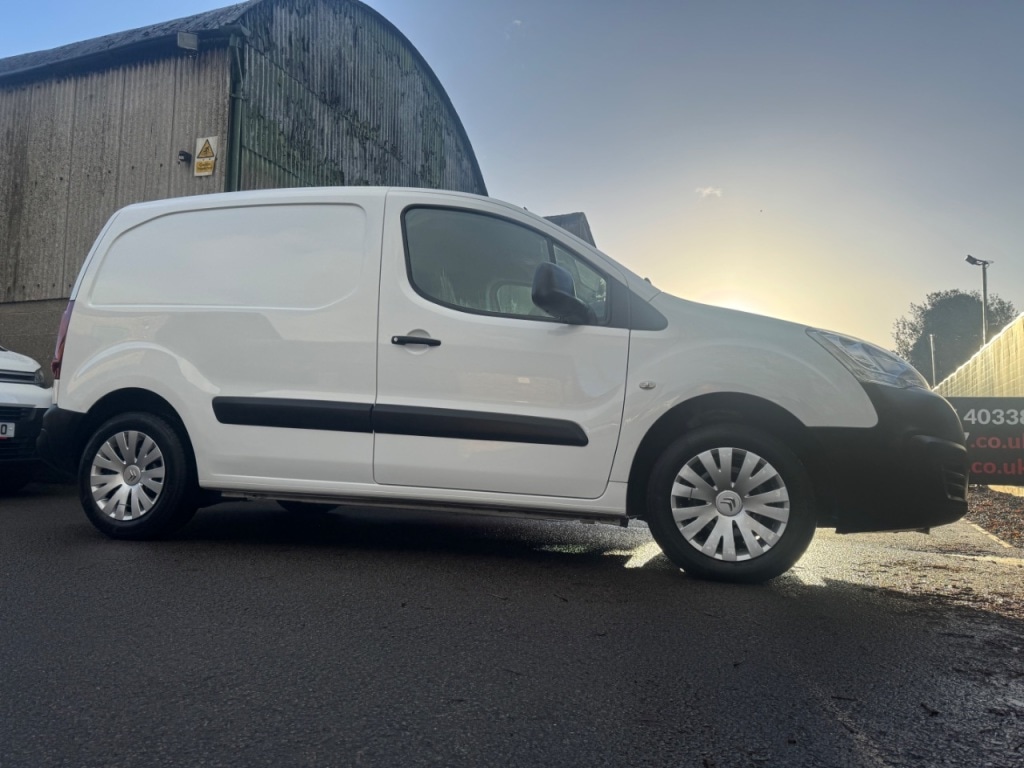 Used Citroen Berlingo 2017 for sale - 76904811: Photo 5