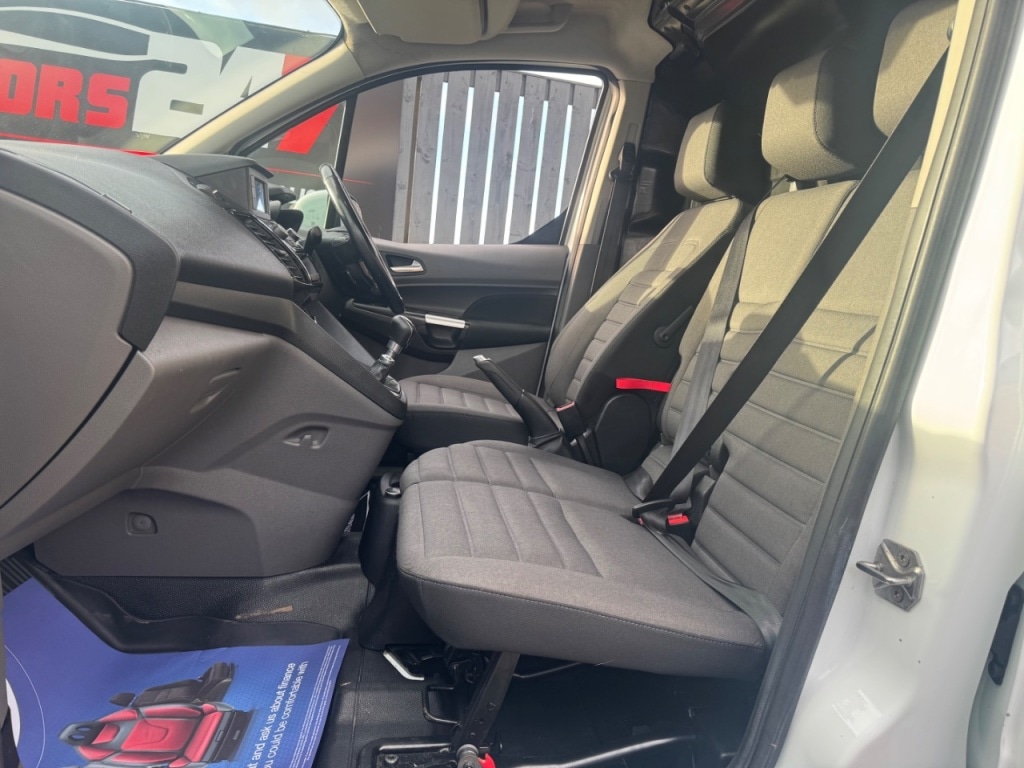 Used Ford Transit Connect 2018 for sale - 76904812: Photo 14