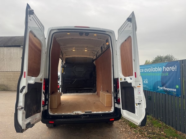 Used Ford Transit 2022 for sale - 76312827: Photo 36