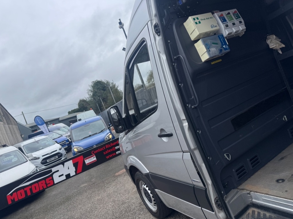 Used Mercedes-Benz Sprinter 2018 for sale - 77541838: Photo 45