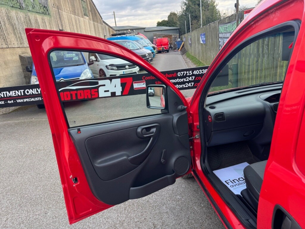Used Vauxhall Combo 2011 for sale - 77890731: Photo 37