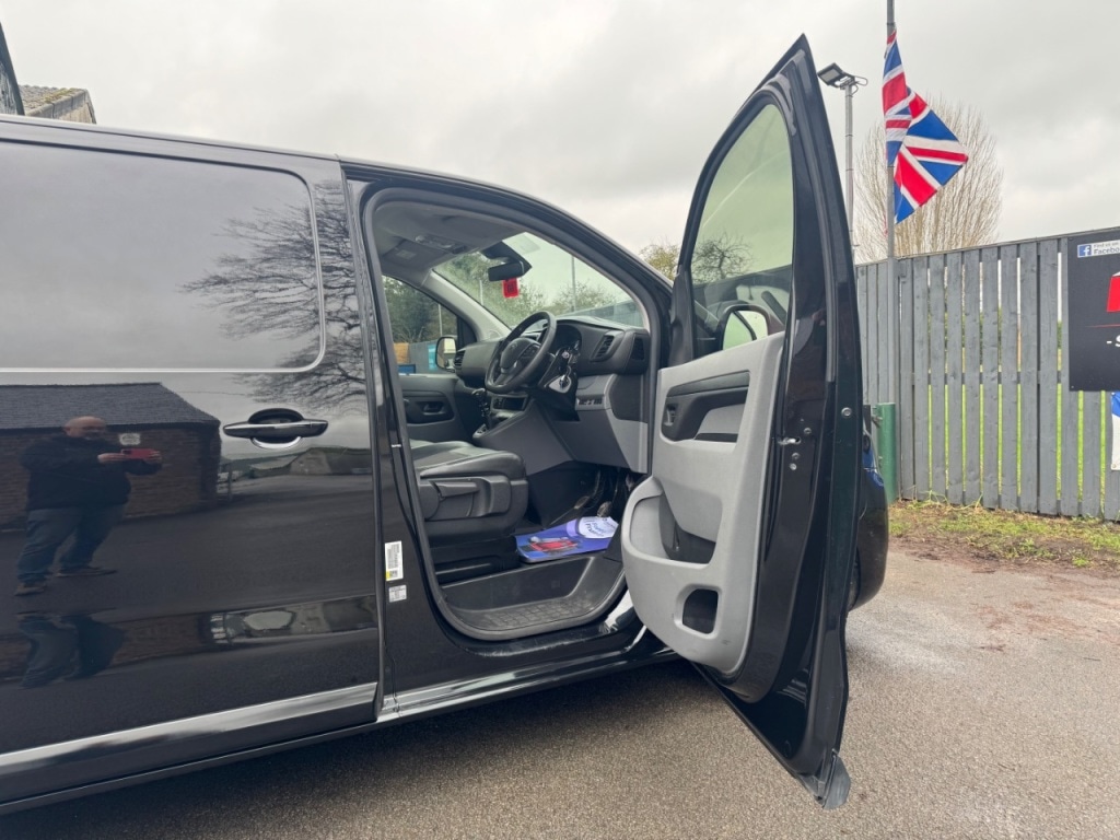 Used Citroen Dispatch 2017 for sale - 77474942: Photo 80