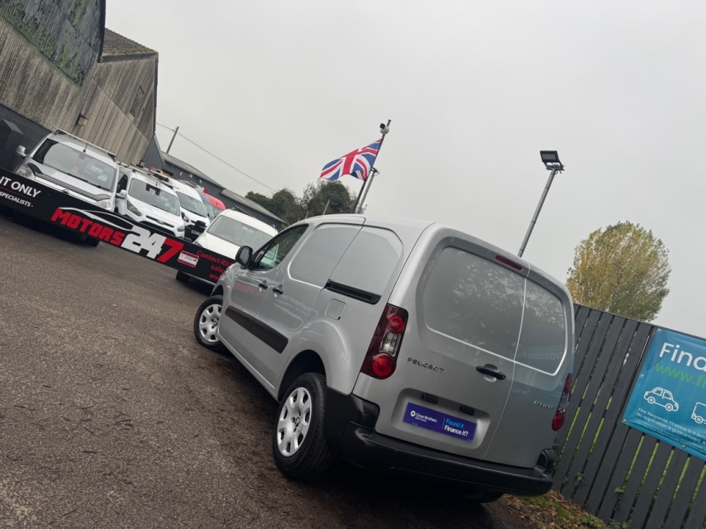 Used Peugeot Partner 2017 for sale - 77747478: Photo 29