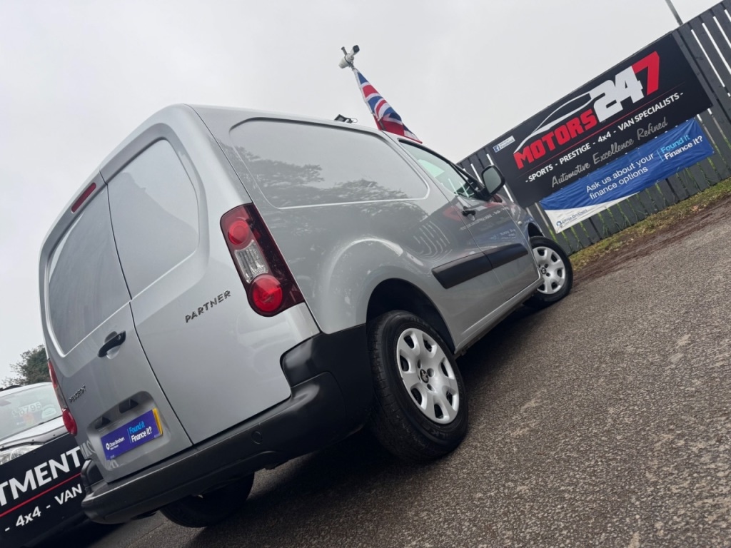 Used Peugeot Partner 2017 for sale - 77747478: Photo 3