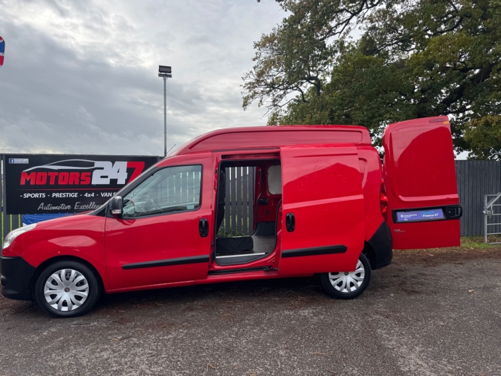 Used Fiat Doblo 2014 for sale - 76436447: Photo 38