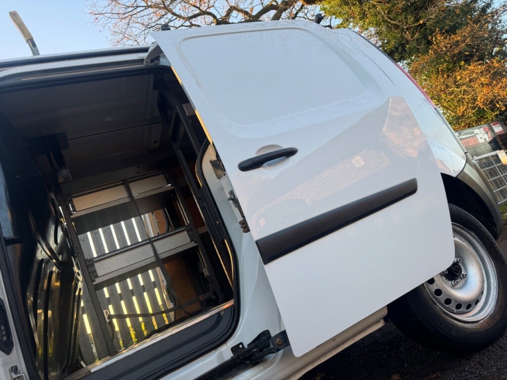 Used Renault Kangoo 2019 for sale - 76931521: Photo 10