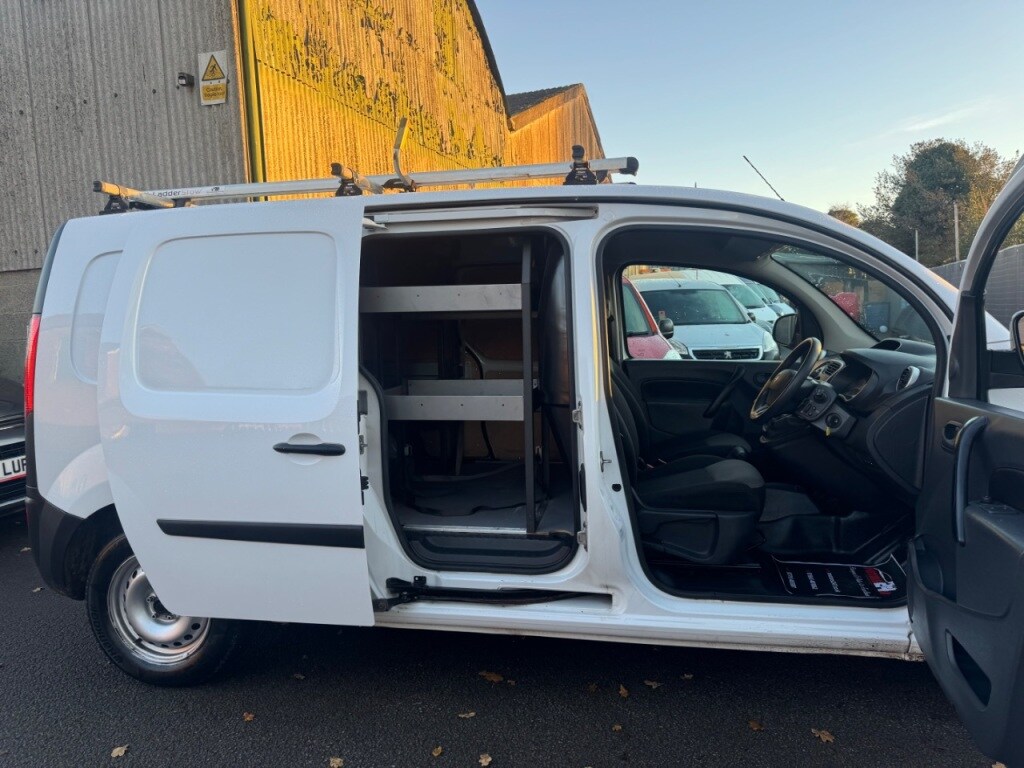 Used Renault Kangoo 2019 for sale - 76931521: Photo 84