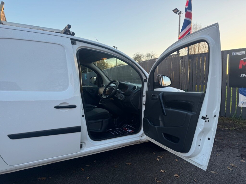 Used Renault Kangoo 2019 for sale - 76931521: Photo 90