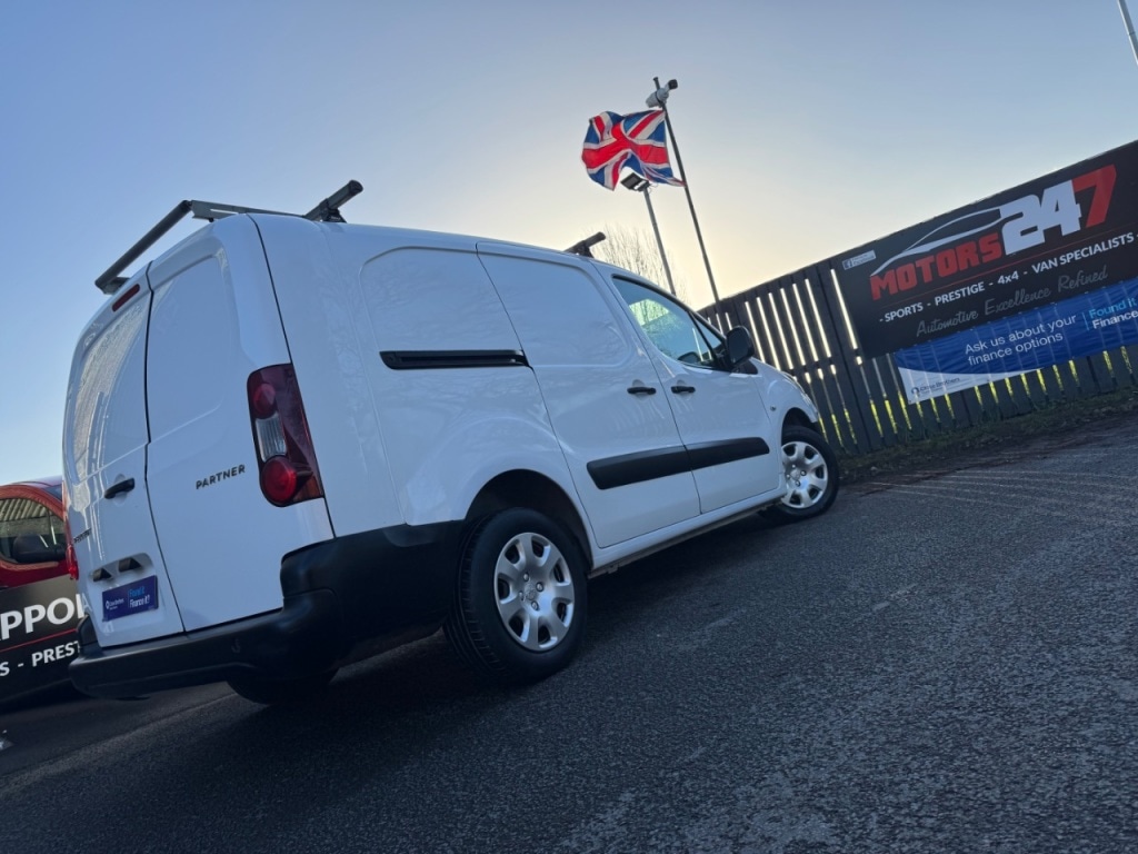 Used Peugeot Partner 2014 for sale - 77011891: Photo 57