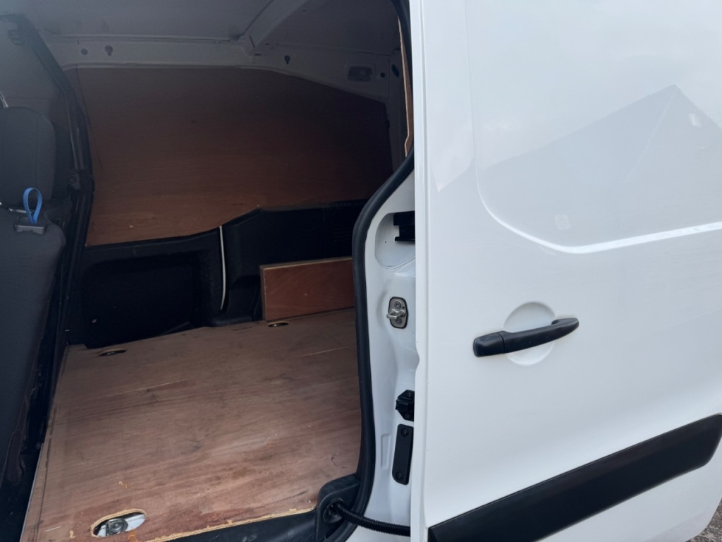 Used Citroen Berlingo 2017 for sale - 77262475: Photo 42