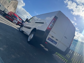 Used Peugeot Expert 2015 for sale - 76068218: Photo 2