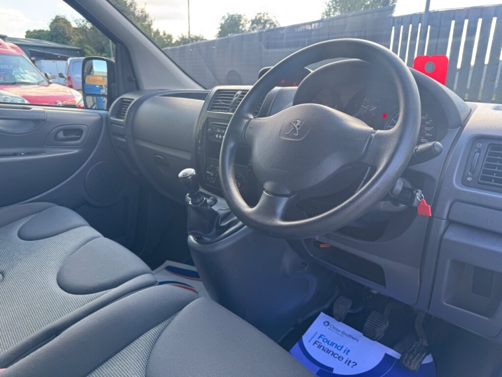Used Peugeot Expert 2015 for sale - 76068218: Photo 57