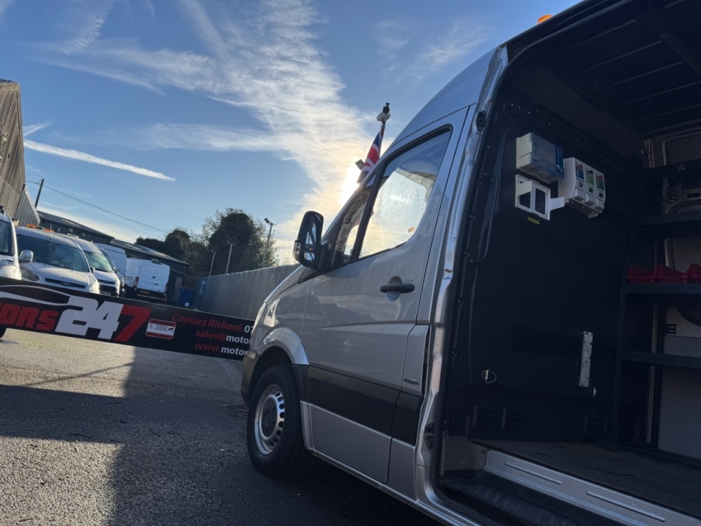 Used Mercedes-Benz Sprinter 2018 for sale - 76653881: Photo 35