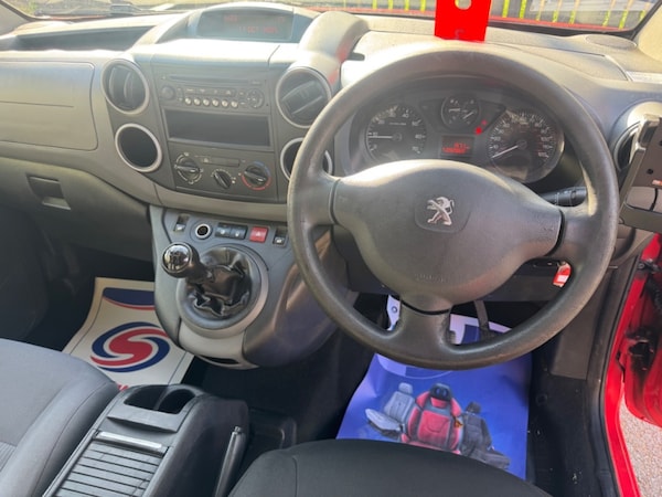 Used Peugeot Partner 2012 for sale - 76249355: Photo 19