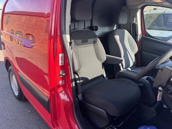 Used Peugeot Partner 2012 for sale - 76249355: Photo 20