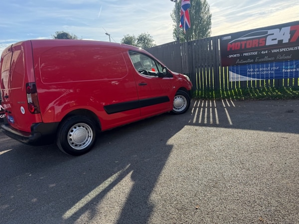 Used Peugeot Partner 2012 for sale - 76249355: Photo 42