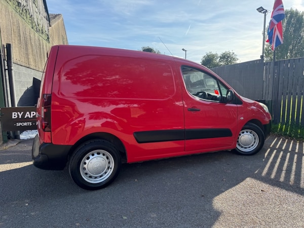 Used Peugeot Partner 2012 for sale - 76249355: Photo 7