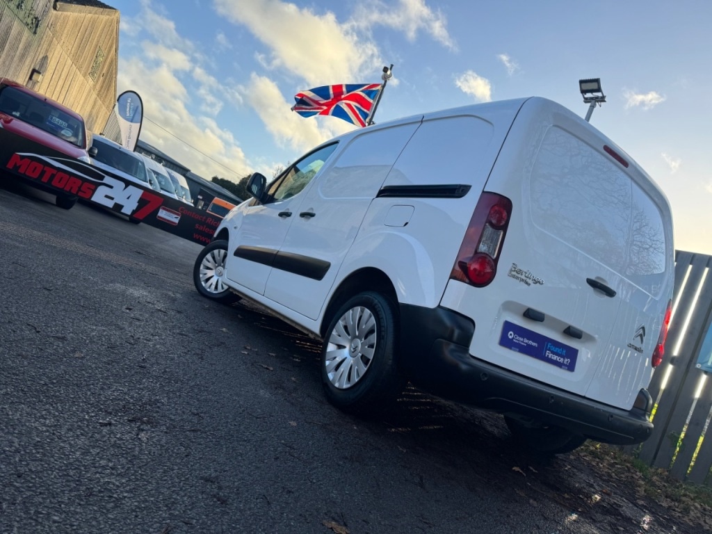 Used Citroen Berlingo 2018 for sale - 76904813: Photo 2