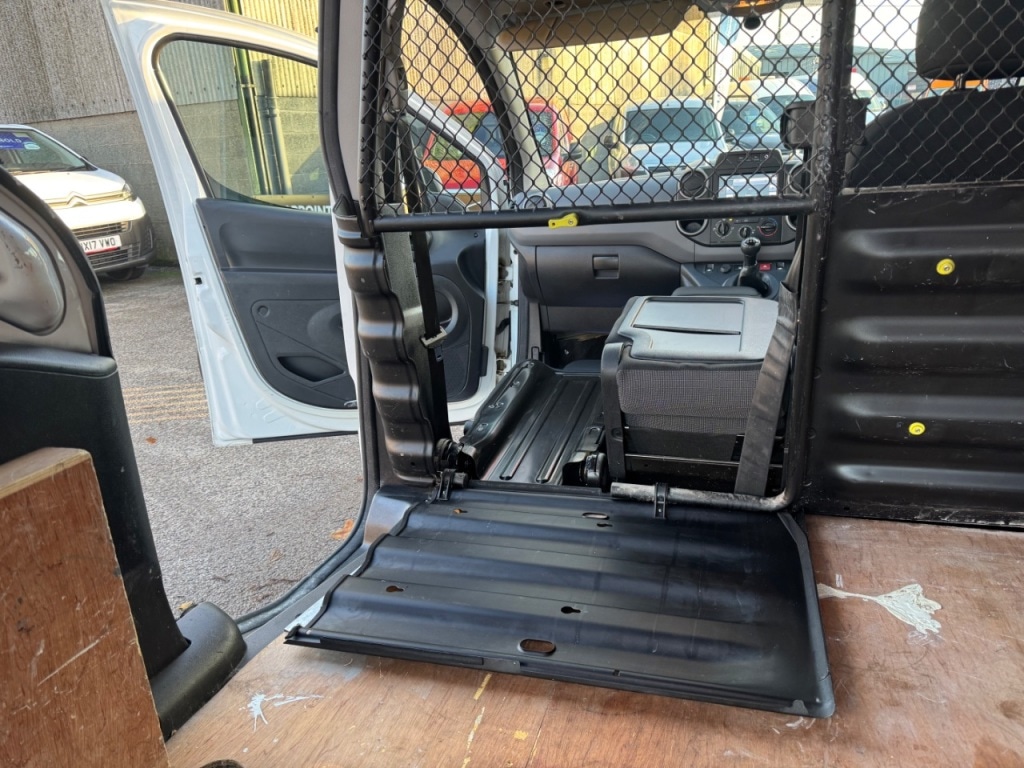 Used Citroen Berlingo 2018 for sale - 76904813: Photo 46