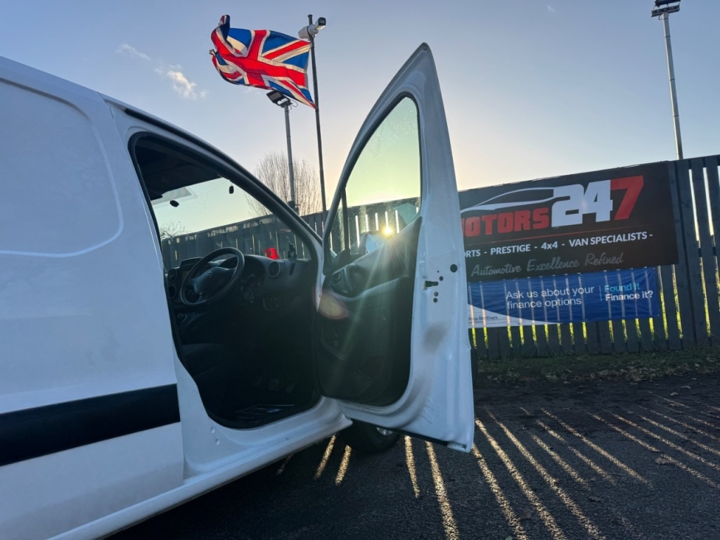 Used Citroen Berlingo 2018 for sale - 76904813: Photo 71