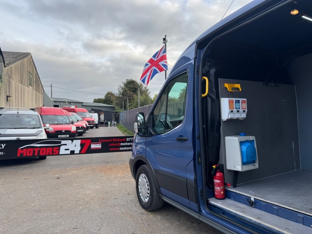Used Ford Transit 2018 for sale - 76243048: Photo 13