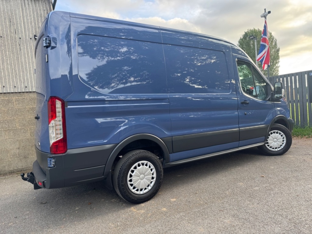 Used Ford Transit 2018 for sale - 76243048: Photo 2