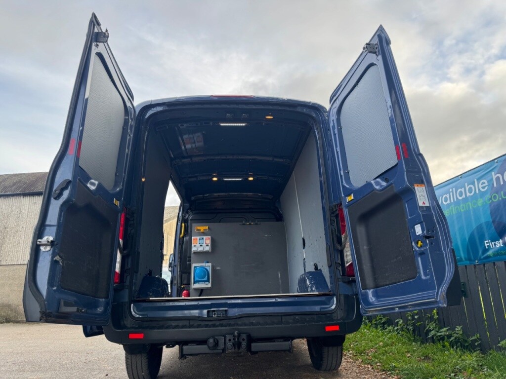 Used Ford Transit 2018 for sale - 76243048: Photo 40