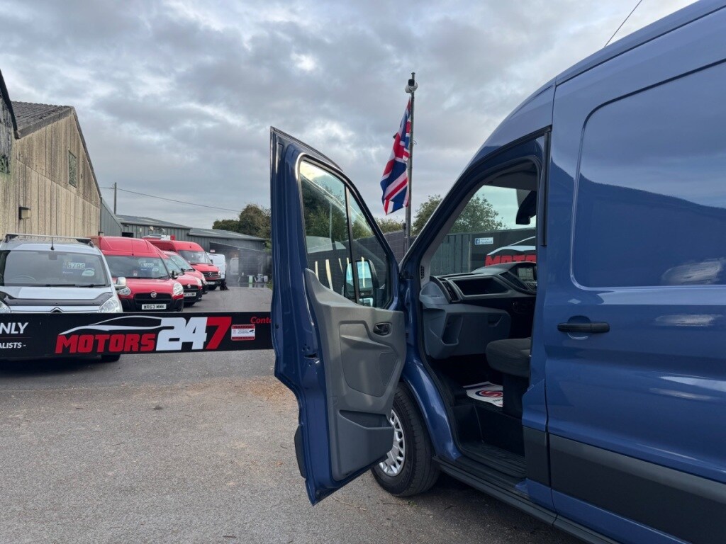 Used Ford Transit 2018 for sale - 76243048: Photo 43