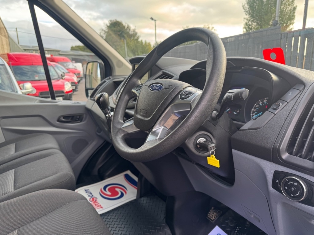 Used Ford Transit 2018 for sale - 76243048: Photo 72