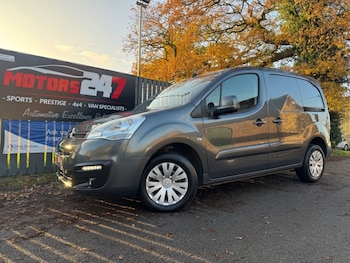 Used Citroen Berlingo 2017 for sale - 76807350: Photo