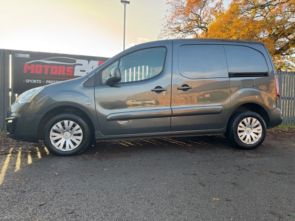 Used Citroen Berlingo 2017 for sale - 76807350: Photo 47