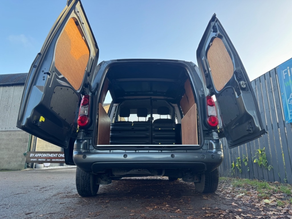 Used Citroen Berlingo 2017 for sale - 76807350: Photo 49