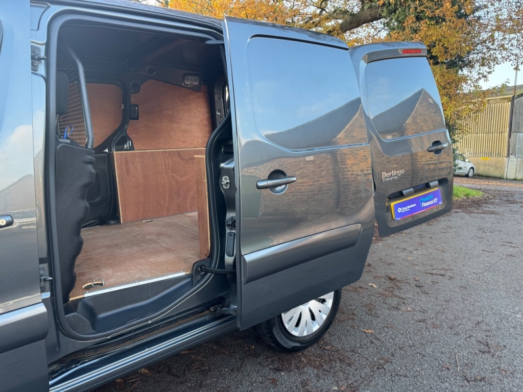 Used Citroen Berlingo 2017 for sale - 76807350: Photo 9