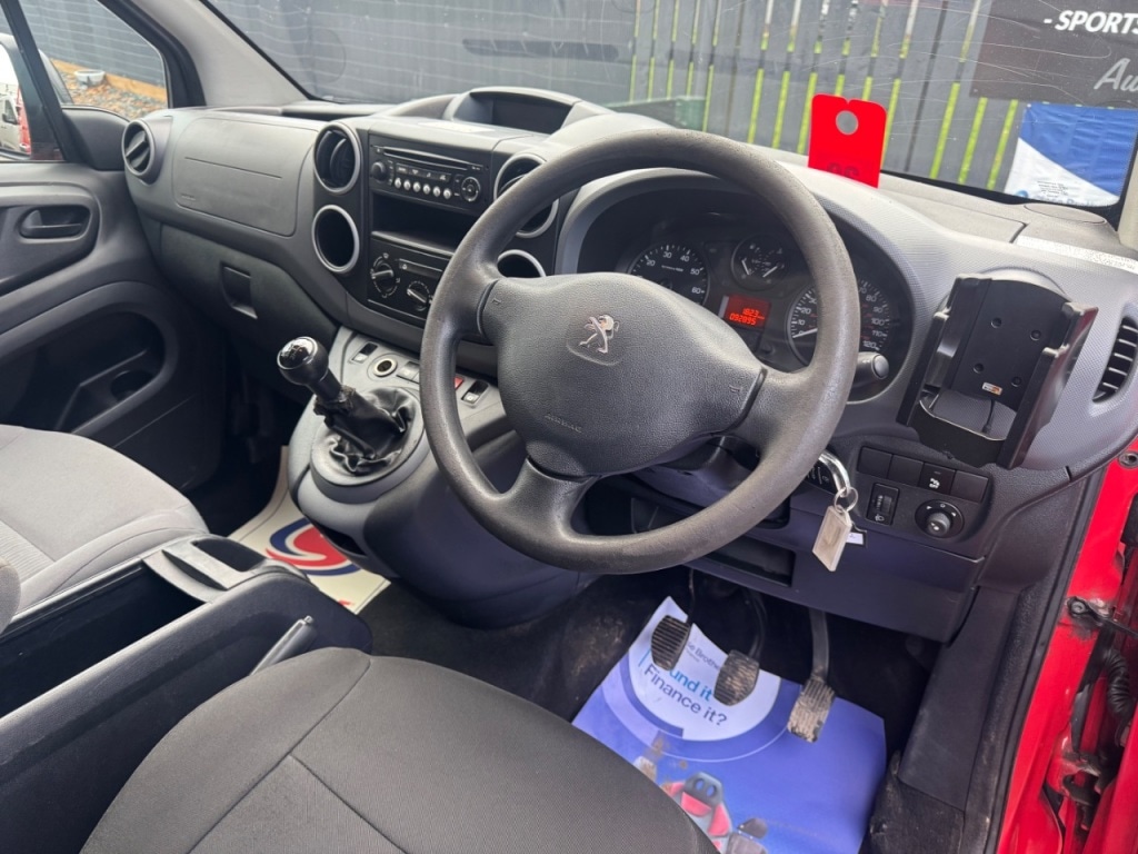 Used Peugeot Partner 2012 for sale - 76664977: Photo 58