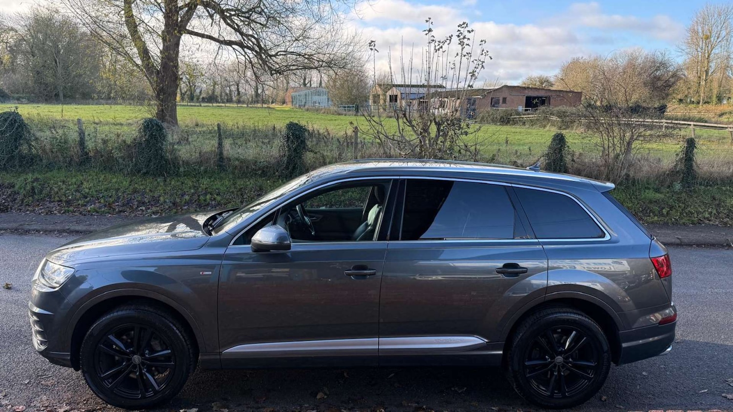 Used Audi Q7 2016 for sale - 76693637: Photo 50