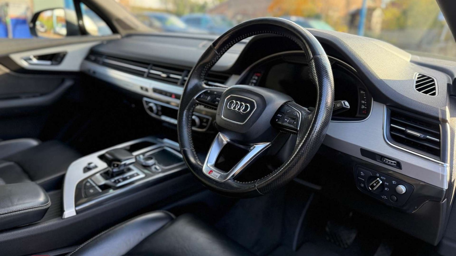 Used Audi Q7 2016 for sale - 76693637: Photo 6