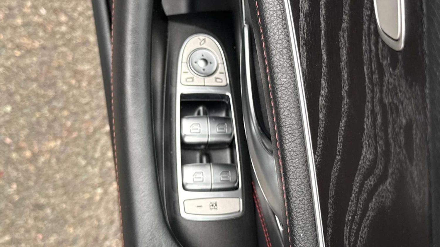 Used Mercedes-Benz E Class 2017 for sale - 76682740: Photo 39