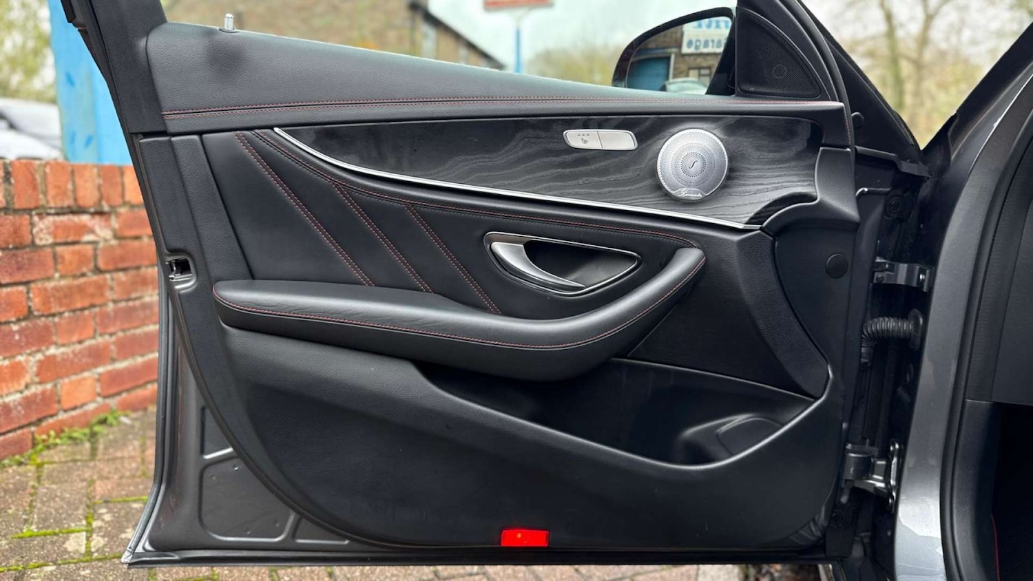 Used Mercedes-Benz E Class 2017 for sale - 76682740: Photo 44