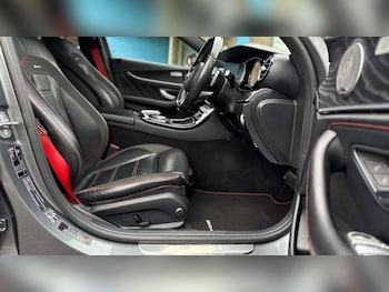 Used Mercedes-Benz E Class 2017 for sale - 76682740: Photo