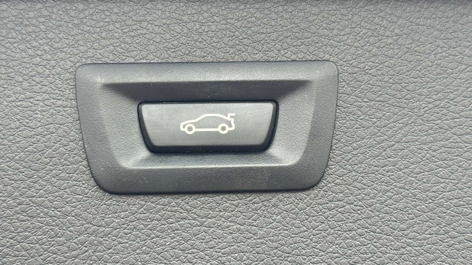 Used BMW 2 Series 2018 for sale - 77490193: Photo 41