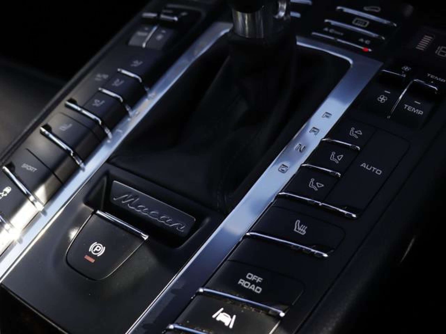 Used Porsche Macan 2015 for sale - 77678664: Photo 12