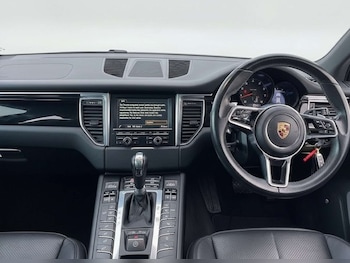 Used Porsche Macan 2015 for sale - 77678664: Photo