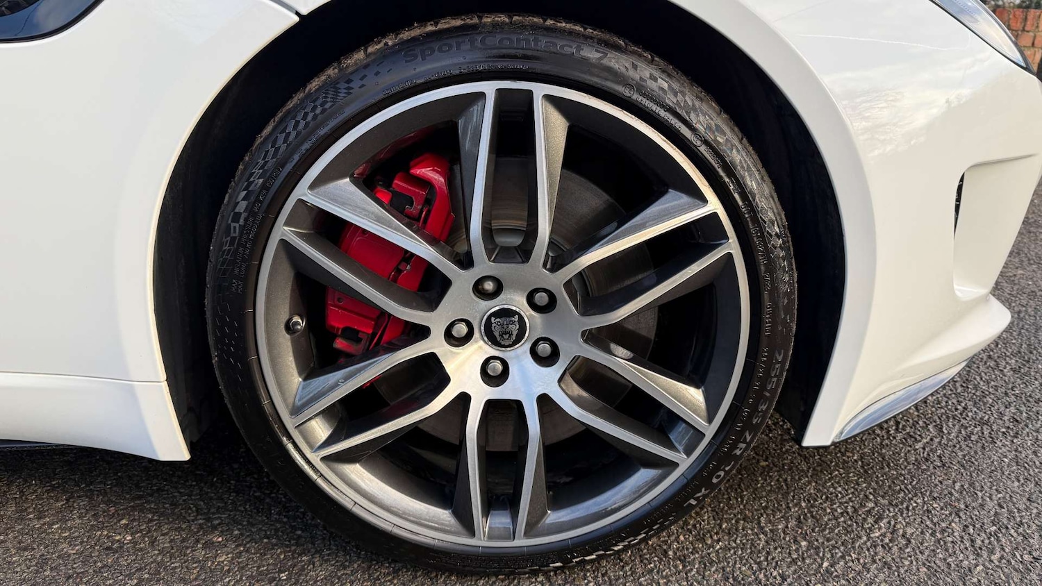 Used Jaguar F-Type 2014 for sale - 77055547: Photo 32