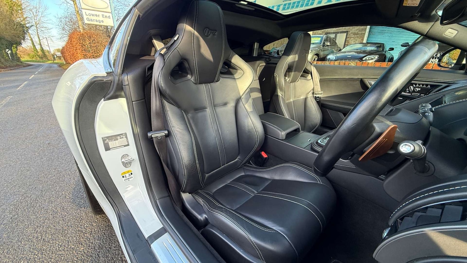 Used Jaguar F-Type 2014 for sale - 77055547: Photo 5