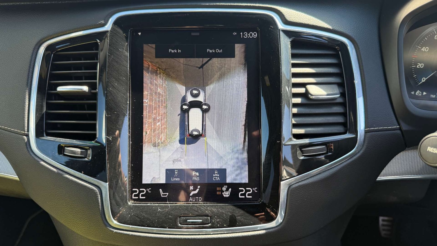 Used Volvo XC90 2018 for sale - 78152389: Photo 25