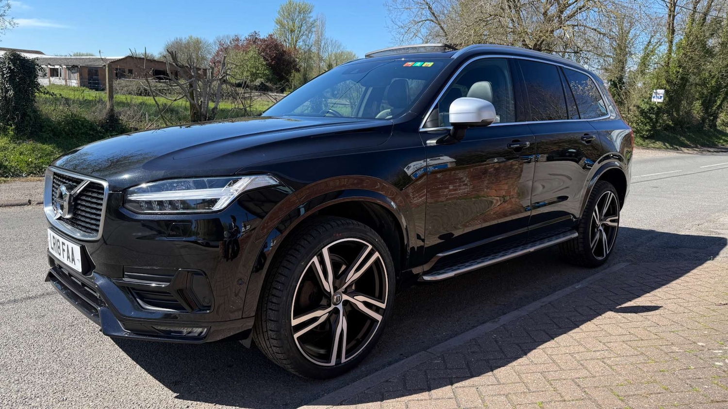 Used Volvo XC90 2018 for sale - 78152389: Photo 3