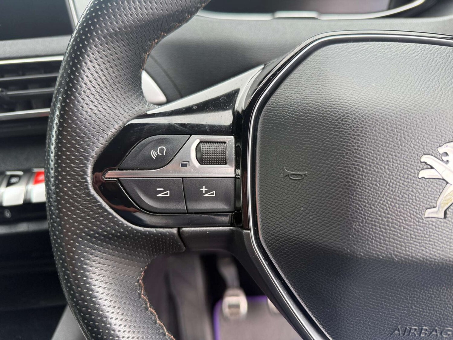 Used Peugeot 3008 2019 for sale - 77504093: Photo 35