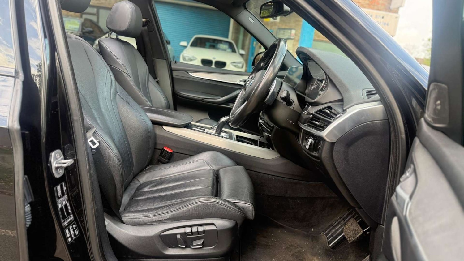 Used BMW X5 2015 for sale - 76393362: Photo 4